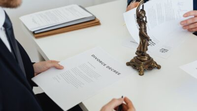 SEC Filings Analysis for Growth Stocks: How to Read 10-K, 10-Q, and 8-K Reports