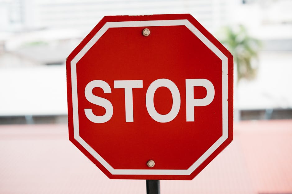 Stop-Loss Strategies for Growth Stocks: Protect Profits Without Killing Returns